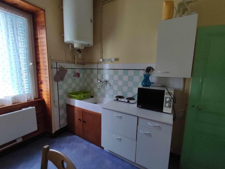 Апартаменты Le Nid Douillet Boheme Linge Fourni Ла-Бурбуль Экстерьер фото